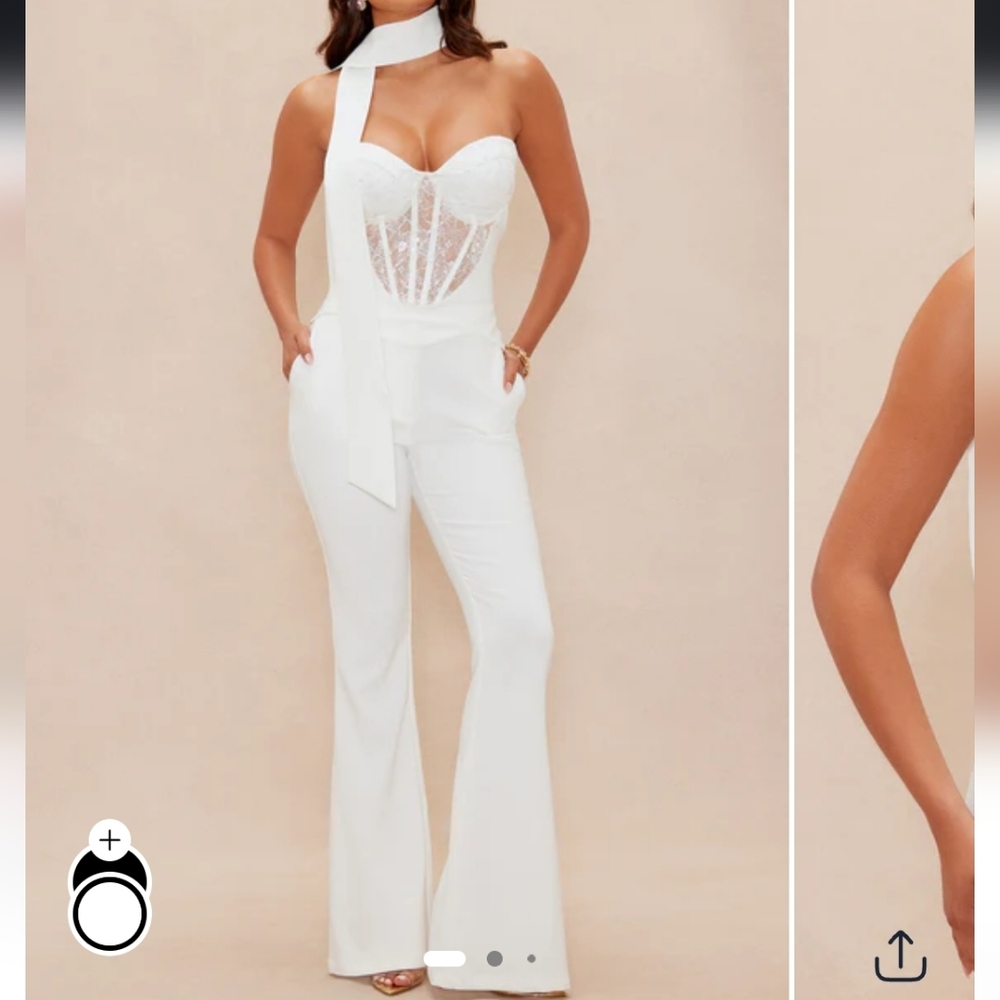 Elegant White Pant Suit